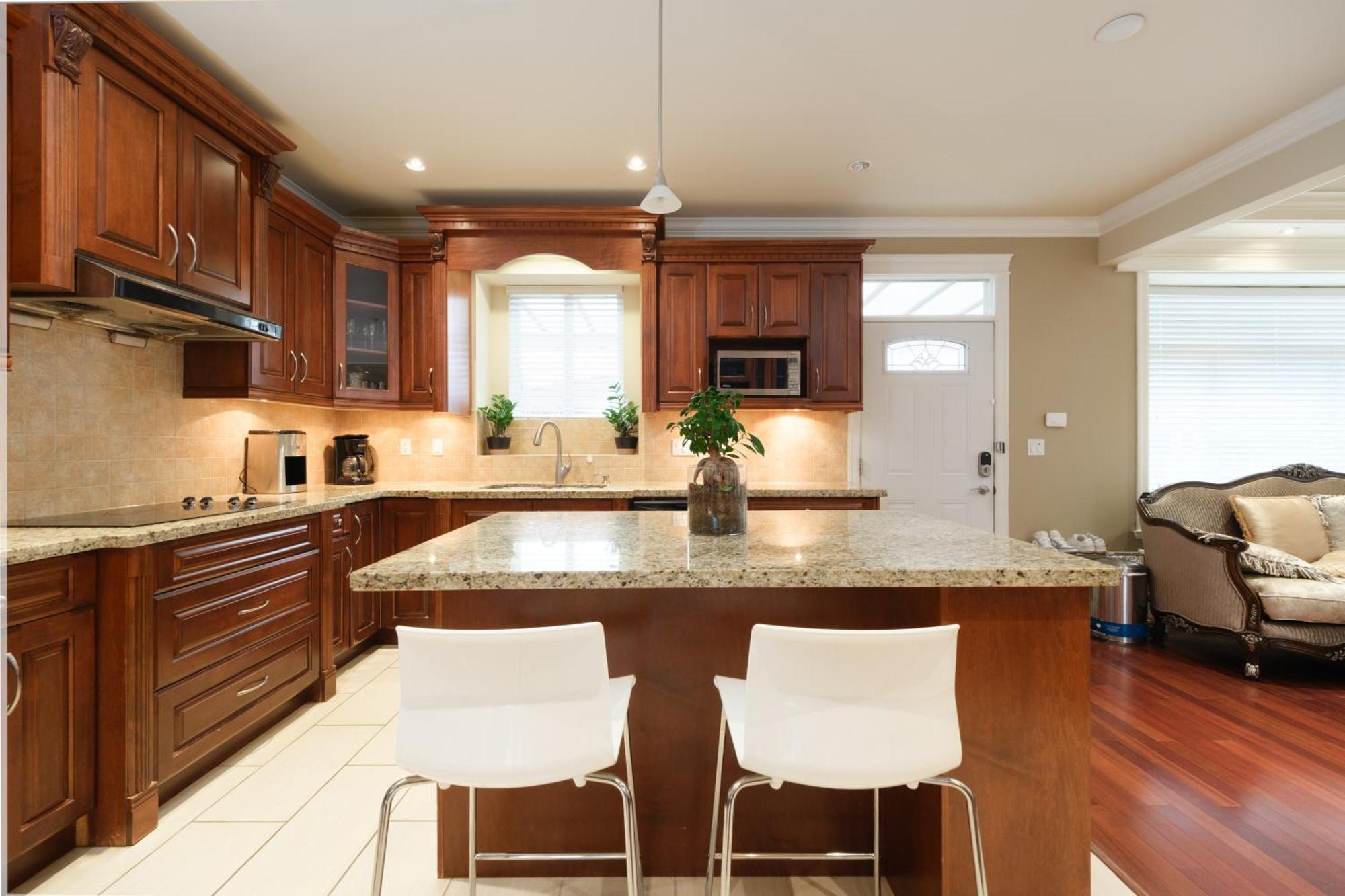 Hospedagem domiciliar Cambie & 61st Ave Homestay *